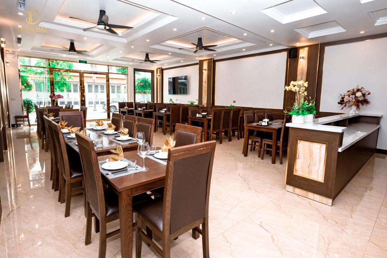 Tran Dat Hotel Hạ Long Exterior foto